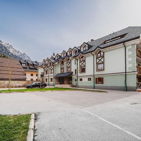 Apartments Slavec With Free Onsite Parking Kranjska Gora Dış mekan fotoğraf