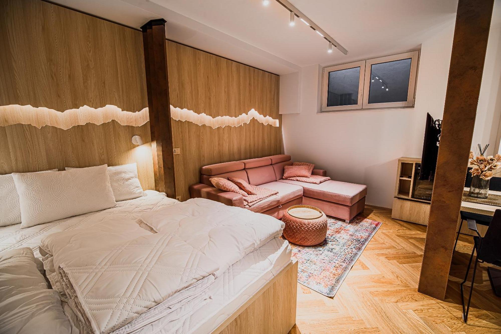 Apartments Slavec With Free Onsite Parking Kranjska Gora Oda fotoğraf